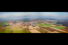 Vue aérienne de Panorama à Freckenfeld dans le département Rhénanie-Palatinat, Allemagne