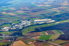 Vue aérienne de Zone industrielle de Horst à le quartier Minderslachen in Kandel dans le département Rhénanie-Palatinat, Allemagne