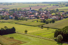 Vue oblique de Niederlauterbach dans le département Bas Rhin, France