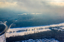Vue oblique de Vallée d'Otterbachtal à Kandel dans le département Rhénanie-Palatinat, Allemagne