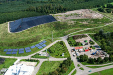 Vue aérienne de Site de la décharge entassée dans le district de Germersheim (Palatinat) à Berg dans le département Rhénanie-Palatinat, Allemagne