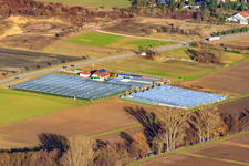 Vue oblique de Jardinage/boutique biologique à le quartier Herxheim in Herxheim bei Landau dans le département Rhénanie-Palatinat, Allemagne