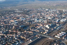 Landau in der Pfalz dans le département Rhénanie-Palatinat, Allemagne du point de vue du drone