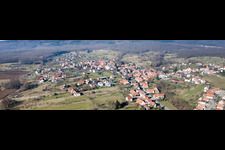 Vue aérienne de Panorama à Lampertsloch dans le département Bas Rhin, France