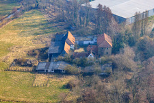Vue oblique de Barthelsmühle à le quartier Minderslachen in Kandel dans le département Rhénanie-Palatinat, Allemagne