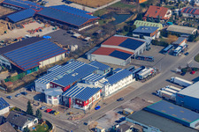 Vue aérienne de Zone commerciale de Gäxwald, centre REHA à le quartier Herxheim in Herxheim bei Landau dans le département Rhénanie-Palatinat, Allemagne