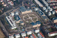 Vue aérienne de Jardin de l'hôpital à Landau in der Pfalz dans le département Rhénanie-Palatinat, Allemagne