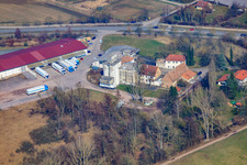 Parc industriel de l'Ouest à le quartier Herxheim in Herxheim bei Landau dans le département Rhénanie-Palatinat, Allemagne d'en haut