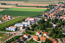 Steinweiler dans le département Rhénanie-Palatinat, Allemagne d'un drone