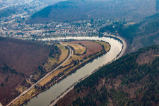 Vue aérienne de Coude du Neckar à Neckargemünd dans le département Bade-Wurtemberg, Allemagne