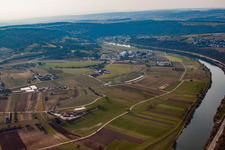 Vue aérienne de Centrale nucléaire Obrigheim - toujours sur le réseau à Obrigheim dans le département Bade-Wurtemberg, Allemagne