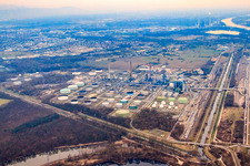 Vue aérienne de Raffinerie MIRO sur le Rhin à le quartier Knielingen in Karlsruhe dans le département Bade-Wurtemberg, Allemagne