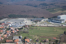 Vue d'oiseau de Petersbach dans le département Bas Rhin, France