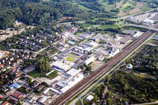 Vue aérienne de Médicaments pour le talon à le quartier Oos in Baden-Baden dans le département Bade-Wurtemberg, Allemagne