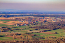 Vue aérienne de Vue de la ville depuis le sud-est à Kandel dans le département Rhénanie-Palatinat, Allemagne