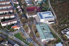 École August Lämmle, Gerlinger Straße à le quartier Ramtel in Leonberg dans le département Bade-Wurtemberg, Allemagne d'en haut