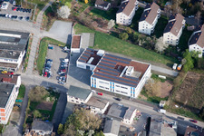 Vue oblique de Langro Chemie, Porschestrasse 12 à le quartier Zuffenhausen in Stuttgart dans le département Bade-Wurtemberg, Allemagne