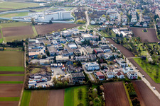 Vue aérienne de Zone industrielle et implantation d'entreprise Am Wammesknopf en Stammheim à le quartier Stammheim in Stuttgart dans le département Bade-Wurtemberg, Allemagne