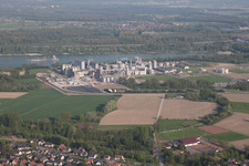 Beinheim dans le département Bas Rhin, France vu d'un drone