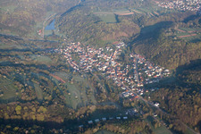 Vue aérienne de Silz dans le département Rhénanie-Palatinat, Allemagne