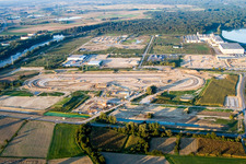 Vue aérienne de Zone d'essai des camions v. Daimler-Chrysler dans la zone industrielle d'Oberwald à Wörth am Rhein dans le département Rhénanie-Palatinat, Allemagne
