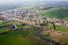 Vue aérienne de Gare à Carignan dans le département Ardennes, France
