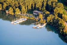Vue aérienne de Club de voile à le quartier Maximiliansau in Wörth am Rhein dans le département Rhénanie-Palatinat, Allemagne