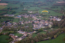 Vue aérienne de Autreppes dans le département Aisne, France