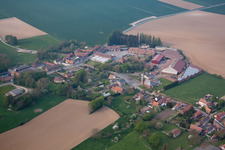 Vue aérienne de Gomiécourt dans le département Pas de Calais, France