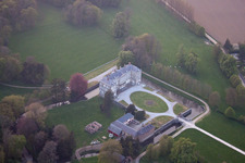 Vue aérienne de Colembert dans le département Pas de Calais, France