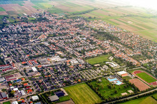 Quartier Offenbach in Offenbach an der Queich dans le département Rhénanie-Palatinat, Allemagne vue d'en haut