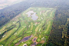 Vue aérienne de Club de golf Landgut Dreihof SÜW à Essingen dans le département Rhénanie-Palatinat, Allemagne