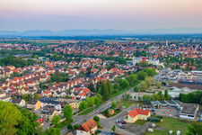 Vue aérienne de Zone commerciale de la Lauterburger Straße depuis le sud-est à Kandel dans le département Rhénanie-Palatinat, Allemagne