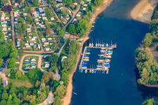 Vue aérienne de Embarcadère du club de voile Otterstadt (SCO), terrain du club à Otterstadt Althrein à Otterstadt dans le département Rhénanie-Palatinat, Allemagne
