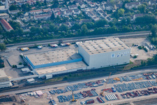 Vue aérienne de Centre de distribution rue Rhenania à le quartier Rheinau in Mannheim dans le département Bade-Wurtemberg, Allemagne