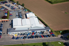 Vue oblique de Garage Edwards Hyundai Baynhall, 19 Main Road, Kempsey, Worcestershire à Draycott dans le département Angleterre, Grande Bretagne