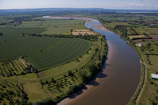 Vue oblique de Genou de la rivière Severn près de Oakle Street à Oakle Street dans le département Angleterre, Grande Bretagne