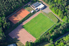 Photographie aérienne de Terrain de sport à Eppenbrunn dans le département Rhénanie-Palatinat, Allemagne