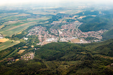 Vue aérienne de De l'ouest à Thale dans le département Saxe-Anhalt, Allemagne