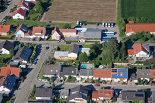 Photographie aérienne de Zone commerciale et implantation d'entreprise à Gereut à Hatzenbühl dans le département Rhénanie-Palatinat, Allemagne