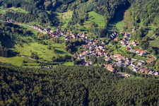 Quartier Lauterschwan in Erlenbach bei Dahn dans le département Rhénanie-Palatinat, Allemagne vue du ciel