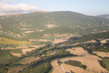 Vue aérienne de Isola di Fano dans le département Les Marches, Italie