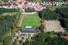 Vue aérienne de Zone sportive TUS Schaidt à le quartier Schaidt in Wörth am Rhein dans le département Rhénanie-Palatinat, Allemagne