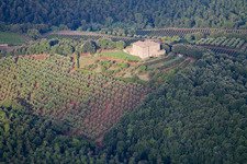 Montalcino dans le département Siena, Italie d'en haut
