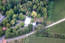 Vue aérienne de Locaux de l'entreprise SEKA Schutzbeventil GmbH avec halls, bâtiments d'entreprise et installations de production à le quartier Wollmesheim in Landau in der Pfalz dans le département Rhénanie-Palatinat, Allemagne