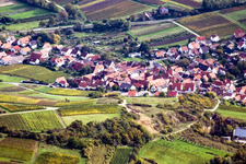 Vue aérienne de Gleishohrbach à le quartier Gleiszellen in Gleiszellen-Gleishorbach dans le département Rhénanie-Palatinat, Allemagne