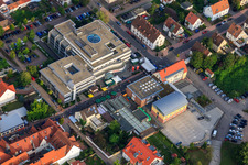 Vue aérienne de Fête de la ville 2011 à la Sparkasse à Kandel dans le département Rhénanie-Palatinat, Allemagne