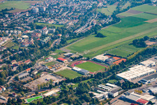 Vue aérienne de Aérodrome de vol à voile à Sinsheim dans le département Bade-Wurtemberg, Allemagne