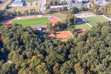 Vue aérienne de Tennis au stade à Kandel dans le département Rhénanie-Palatinat, Allemagne