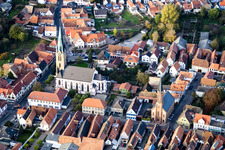 Vue aérienne de Saint Nicolas à Bellheim dans le département Rhénanie-Palatinat, Allemagne